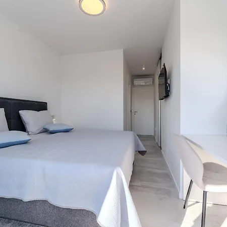 Karlo Zadarvillas * 普利拉卡