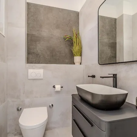 Karlo Zadarvillas * Privlaka (Zadar)