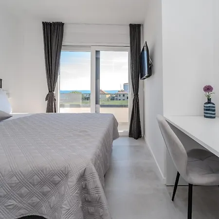 Karlo Zadarvillas 别墅 *