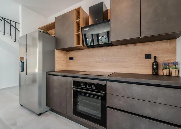 Karlo Zadarvillas Вилла Привлака