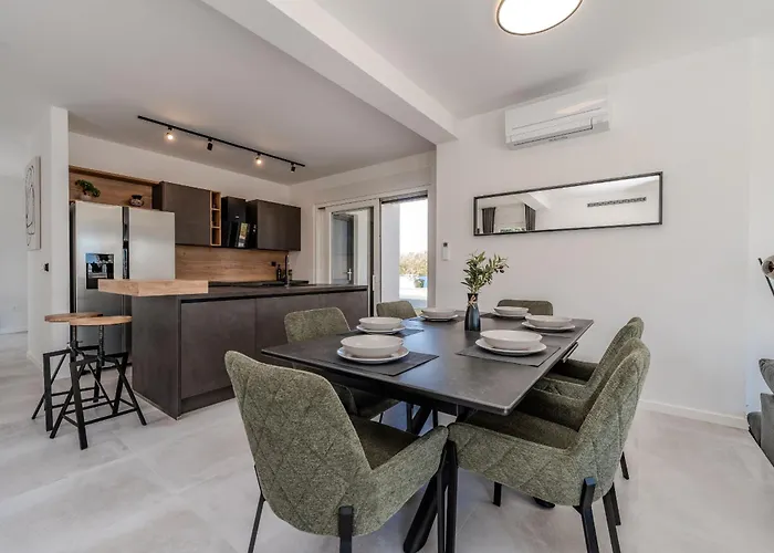 Вилла Karlo Zadarvillas *