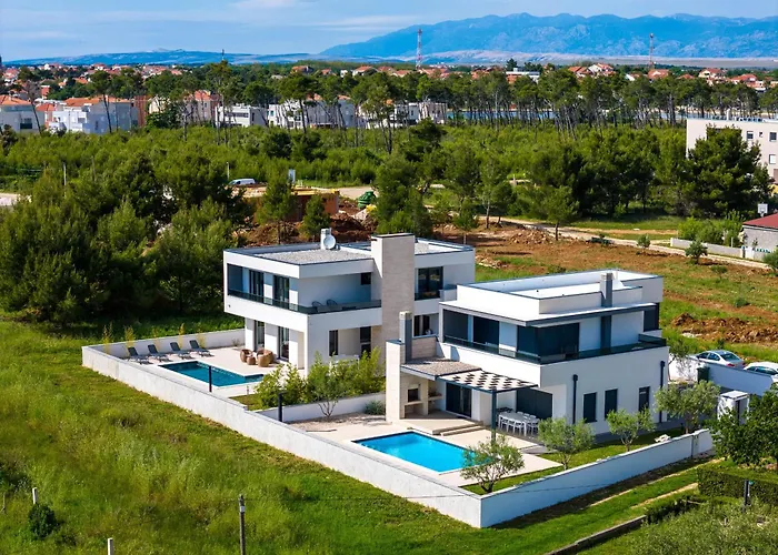 Karlo Zadarvillas Вилла *